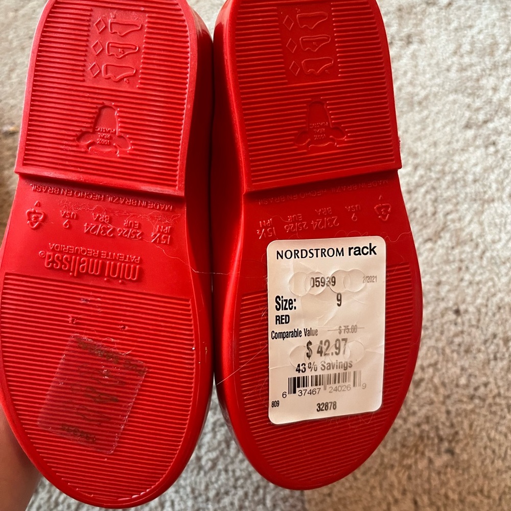 NEW Mickey and Minnie Mini Melissa shoes - Picture 10 of 10